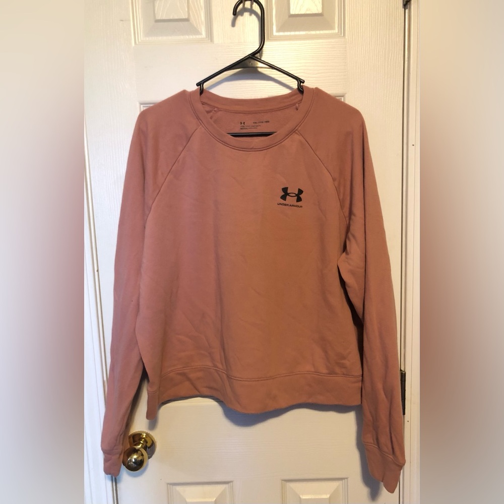 Women’s under armour sweatshirt